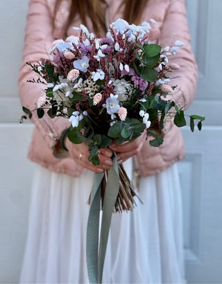 Ramo de flores silvestres preservadas