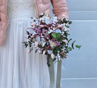 Ramo de flores silvestres preservadas