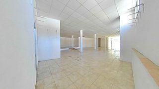 Local comercial en venta en Zuera