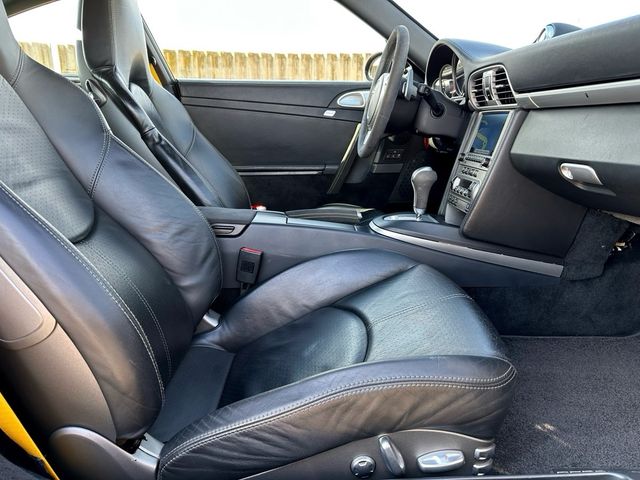 Porsche 911 Turbo, 73000km, nacional, libro