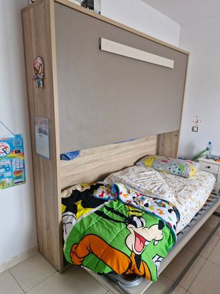 Litera abatible horizontal