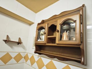 Estantería y alacena pino