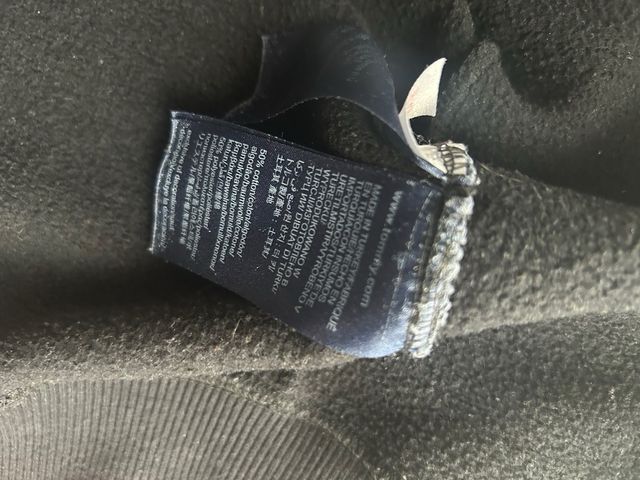 Sudadera Tommy Hilfiger impecable