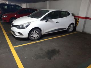 Garaje en venta en La Plana en Esplugues de Llobregat
