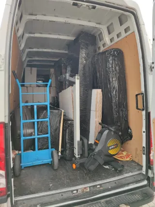 Portes y mudanzas económicos.