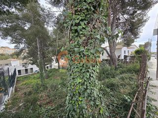 Terreno en venta en Segur de Calafell en Calafell