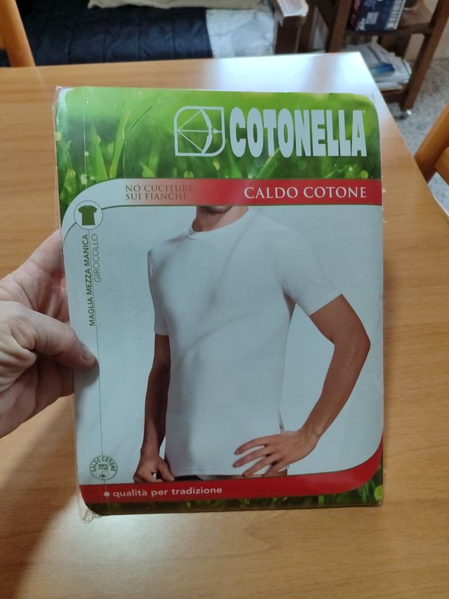 Maglia uomo mezza manica nuova