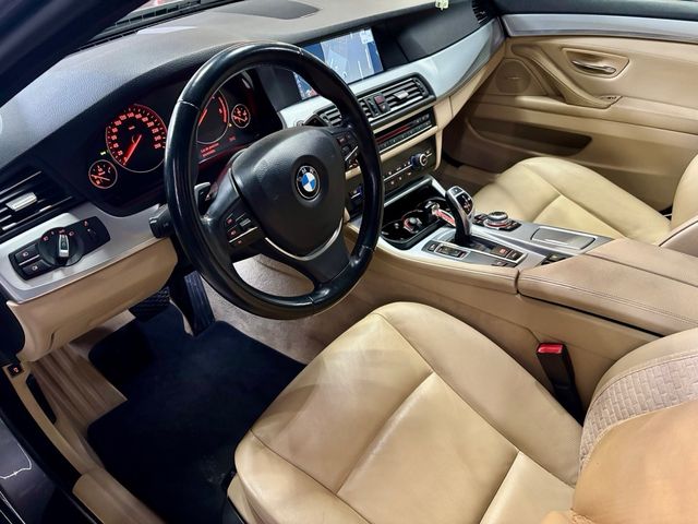 BMW Serie 5 525d 6 Cilindros UNICO DUEÑO
