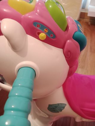 Balancín correpasillos unicornio