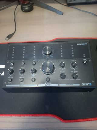 Tarjeta de sonido Status sinn7