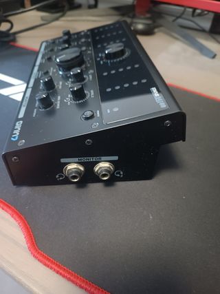 Tarjeta de sonido Status sinn7