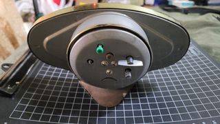 Antiguo reloj despertador sobremesa grande
