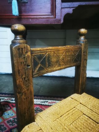 Silla niño antigua.