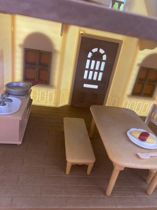 Casa Sylvanian Families 5303 Red Roof Cosy Cott
