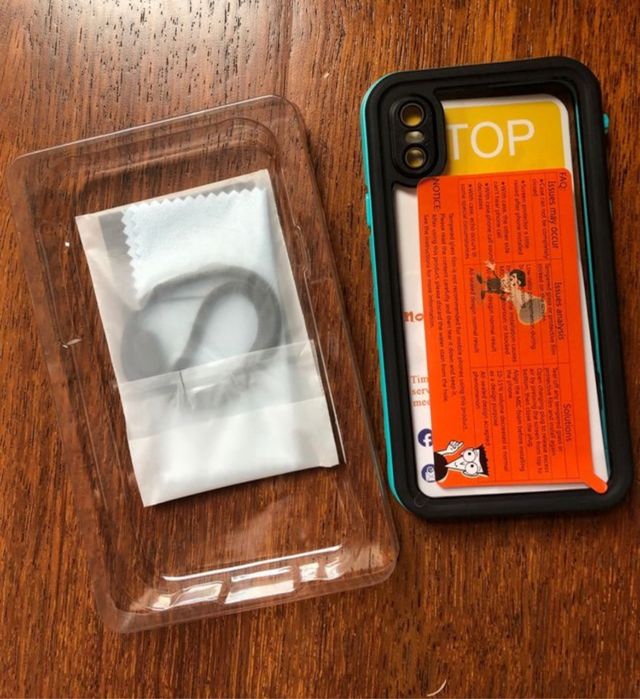 Carcasa de movil para el agua