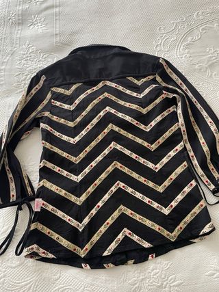 Camisas feria flamenco. Y cesto