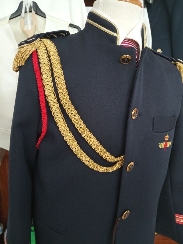 TRAJE DE COMUNION TALLA 9