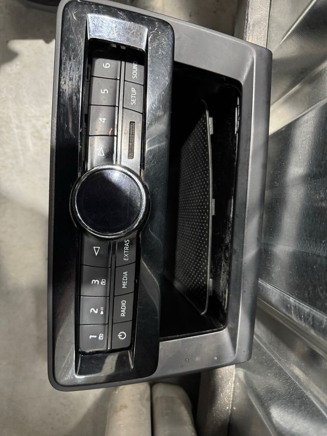 Radio skoda rapid perfecta