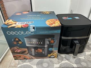 Freidora de aire Cecotec negra nueva