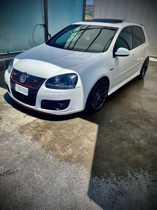 Volkswagen Golf 2008