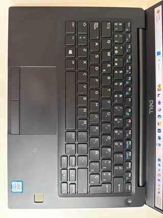 Portatil DeLL Latitude 7390 
