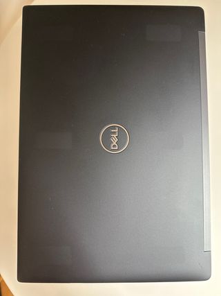 Portatil DeLL Latitude 7390 