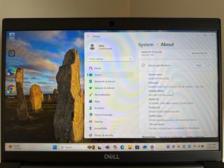 Portatil DeLL Latitude 7390 