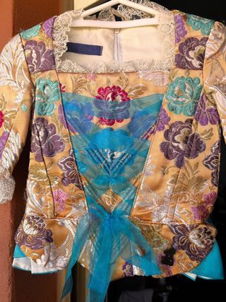Traje de alicantina niña