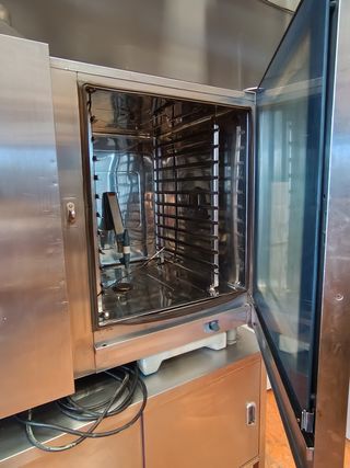 HORNO RATIONAL A GAS 20 BANDEJAS