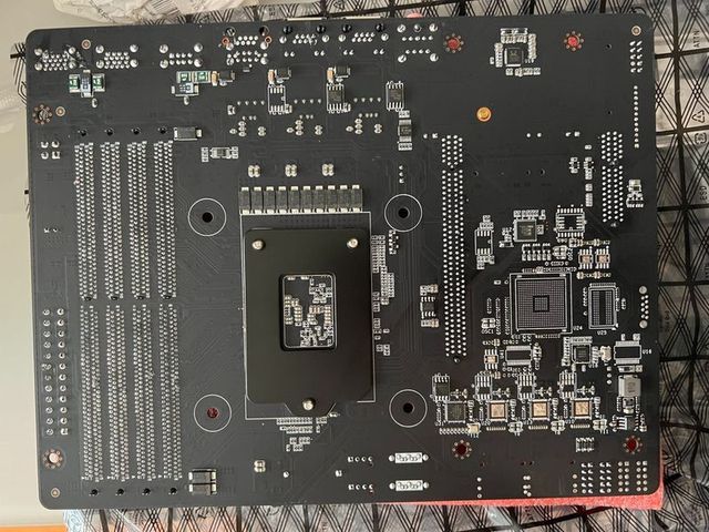 Placa base + Intel Xeon D1581