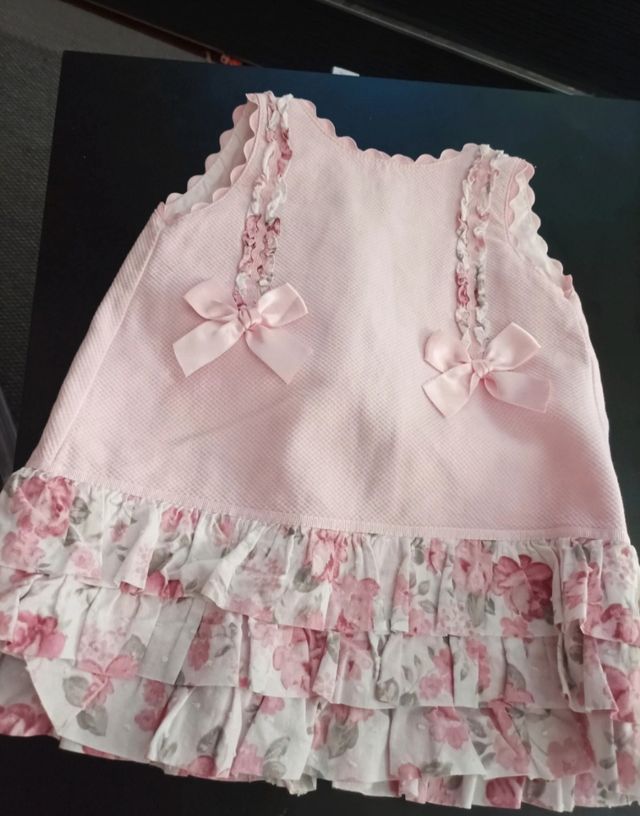 Precioso Vestido talla 12-18 80cm 