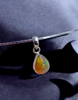 Colgante plata 925 con piedra ópalo etíope
