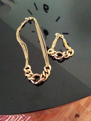 Juego collar y pulsera