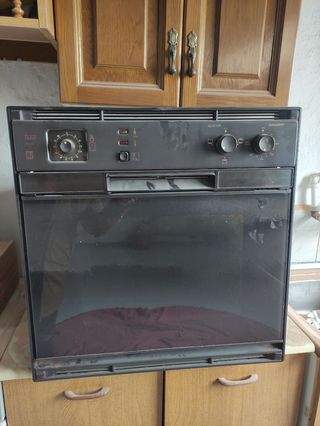 Horno TEKA