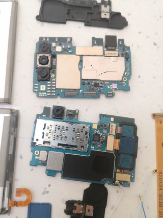 Piezas SAMSUNG GALAXY A7 2018