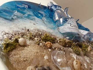 Quadro in resina con gin mare