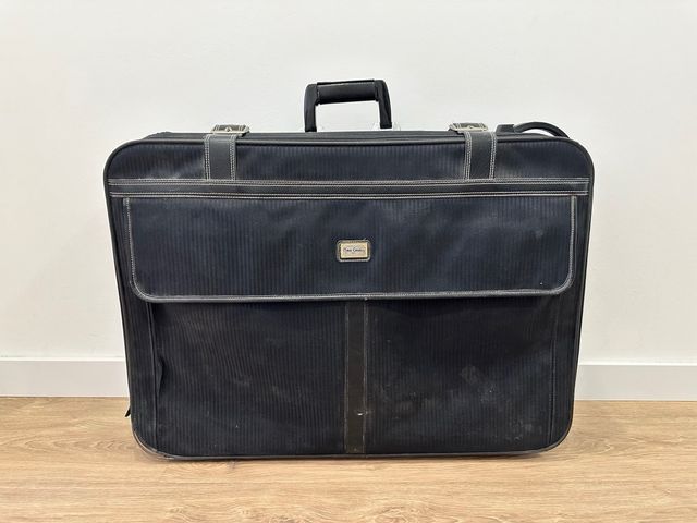 Maleta vintage Piere Cardin