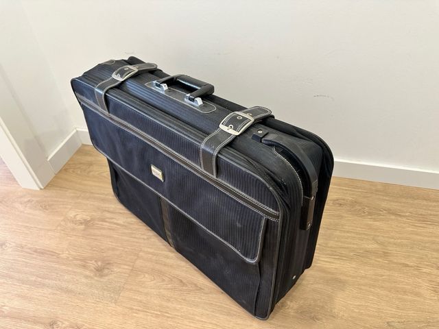 Maleta vintage Piere Cardin