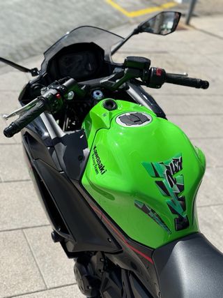 KAWASAKI NINJA 650