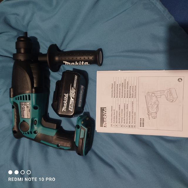 Taladro percutor makita + batería de 5ah