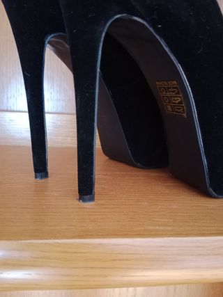 Zapatos Dana women drag ante tacones