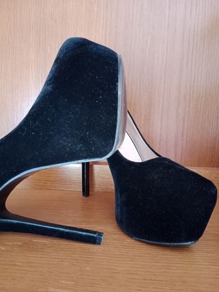 Zapatos Dana women drag ante tacones