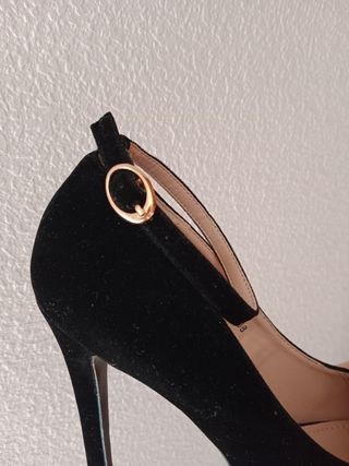 Zapatos Dana women drag ante tacones