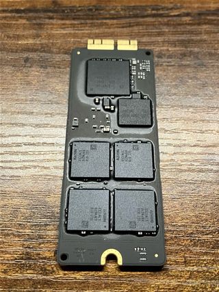 2TB SSD Apple Samsung original NVMe para Mac