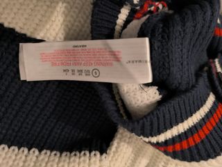 Casaco cardigan colegial em malha grossa