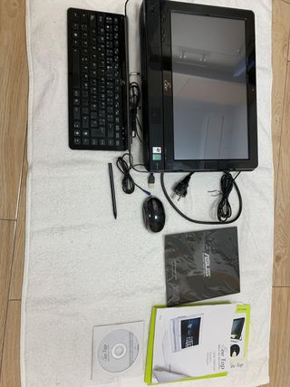 All In One Asus Eee Top PC ET1602