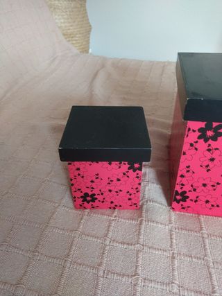 2 cajas de madera