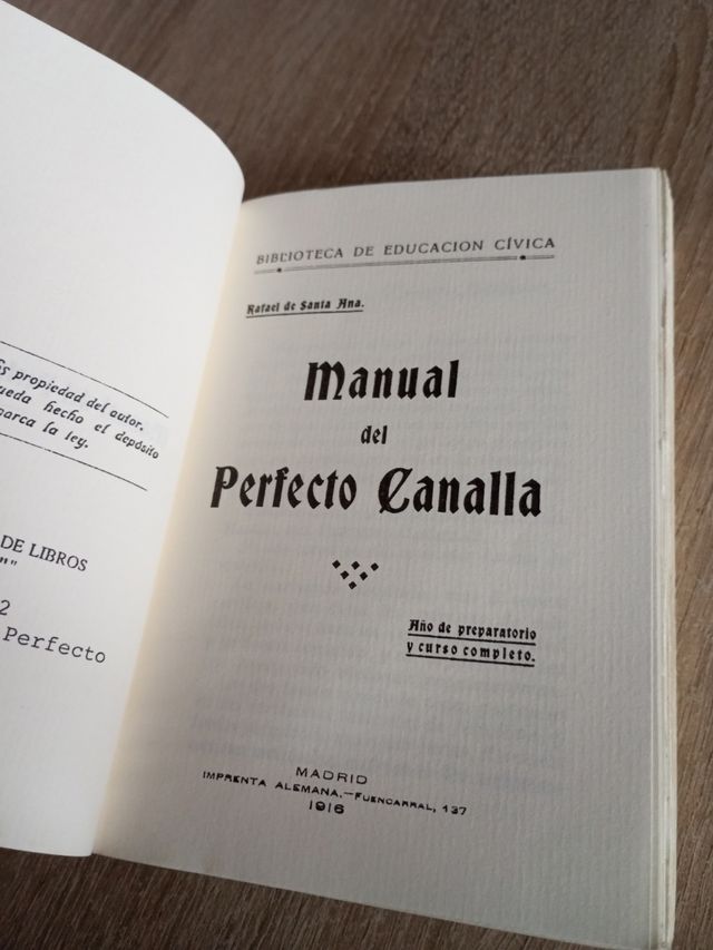 Manual del perfecto canalla. Santa Ana