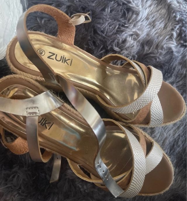 Sandalo zuiki N40 nuovi ocn detragli oro/argento