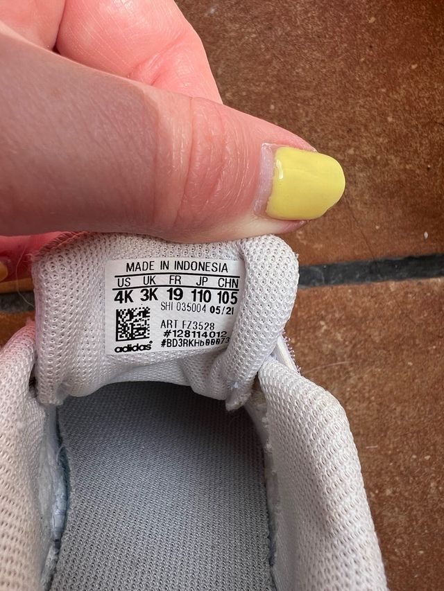 Zapatillas Adidas bebe 19